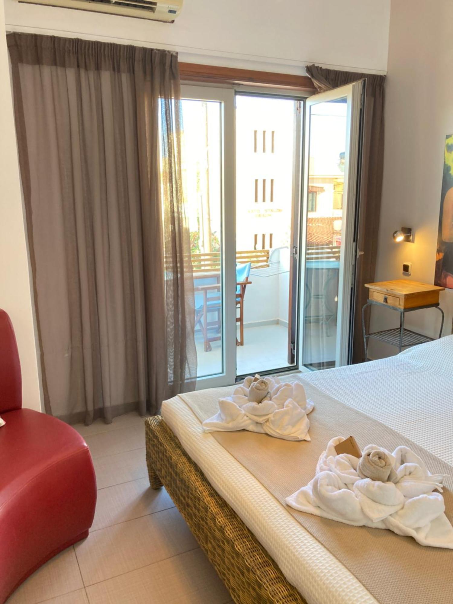 Tree Of Life Art Hotel Agia Marina Værelse billede