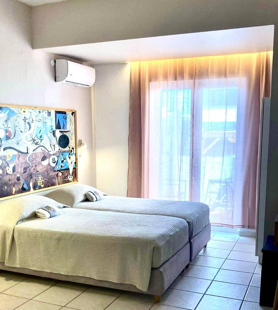 Tree Of Life Art Hotel Agia Marina Eksteriør billede